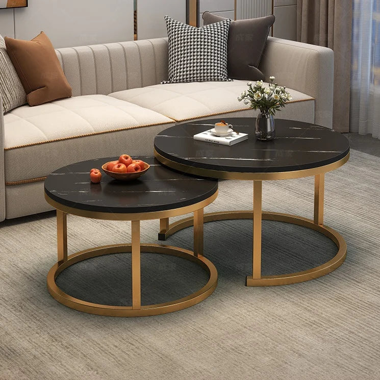 Set 2 masute rotunde de cafea cu efect de marmura, blat MDF, cadru metalic auriu, 70x45 cm si 50x38 cm